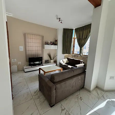 Paceville Apartment *