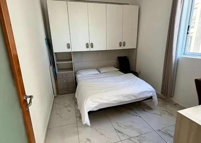 Paceville Апартаменты *